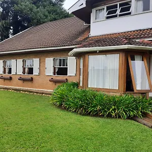 Cajueiro House , Campos do Jordão Brasil